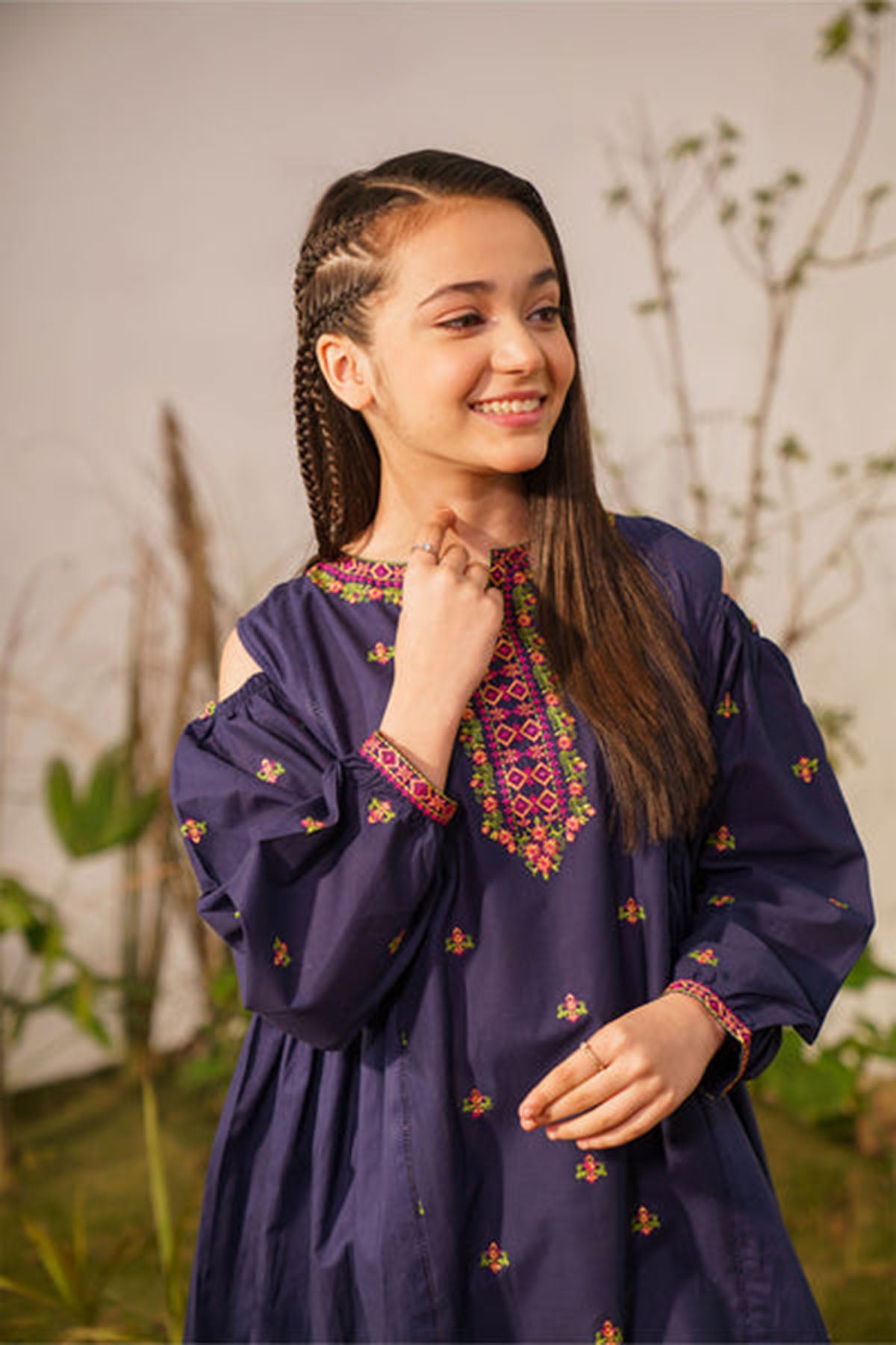 Zooj Fully Embroidered Lawn 2Pc-Ga04