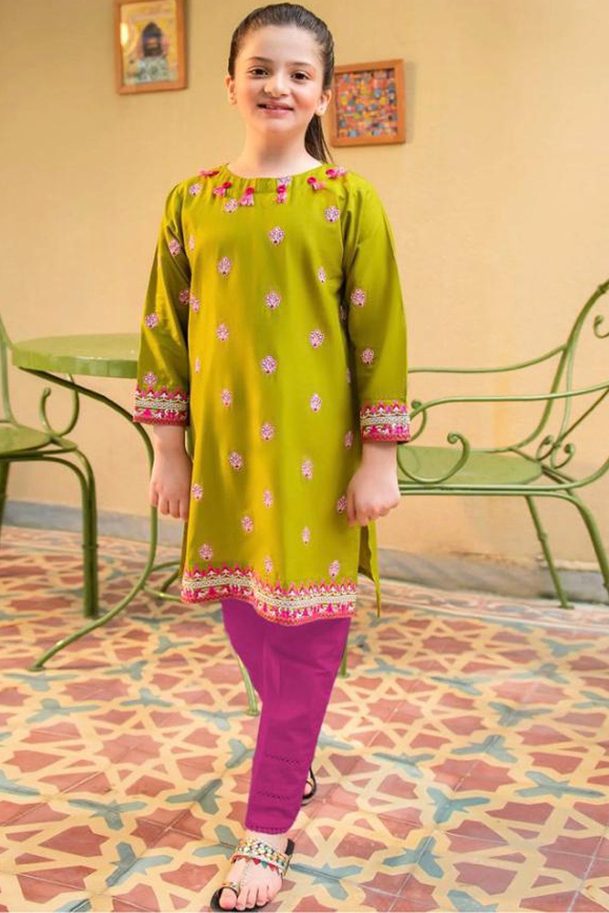 Ziva Fully Embroidered Lawn 2Pc-Ga1657