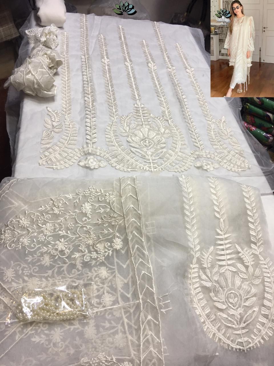 Offwhit Heavy Embroidered 3pc with organza dupatta-GA10167