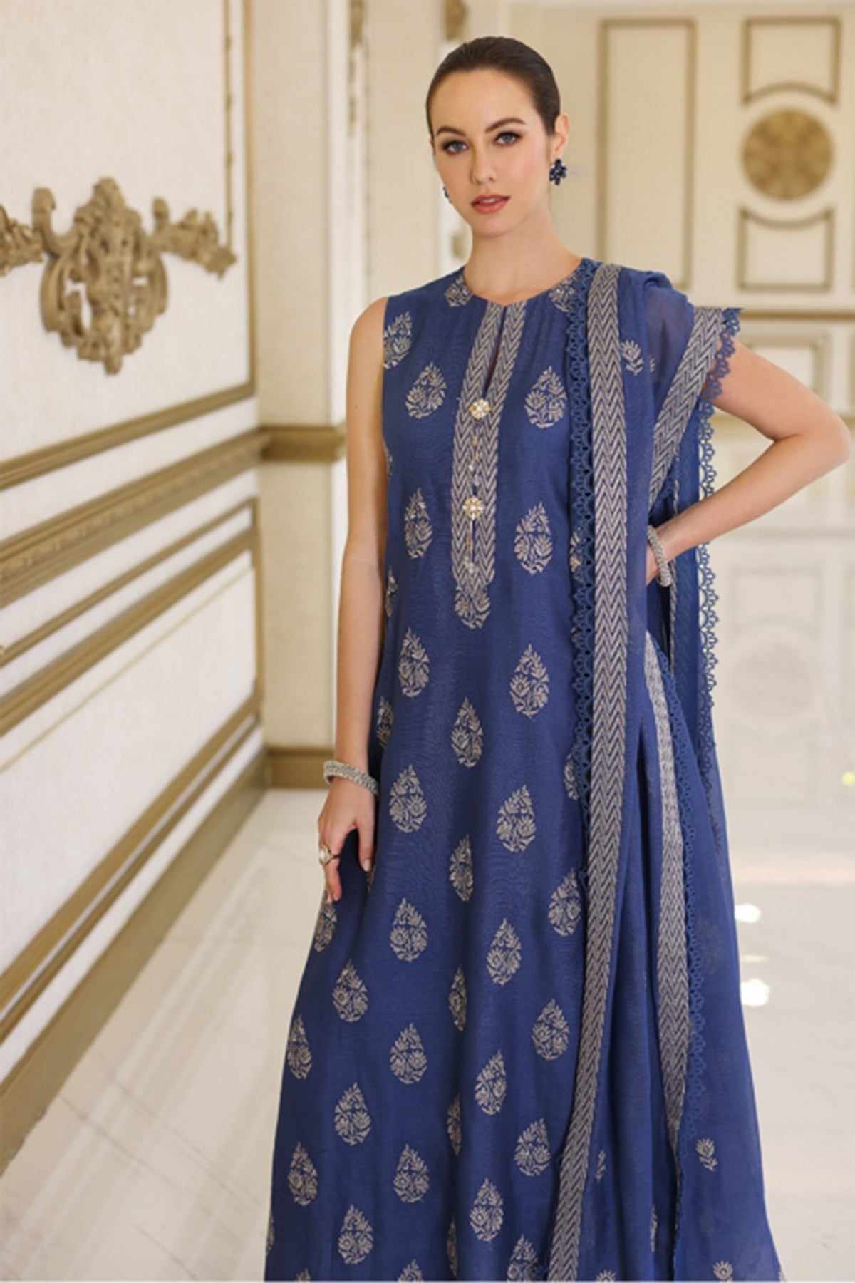 Bareeze 3PC Embroidered Dhanak with Embroidered Dhanak Shawl - GA1780