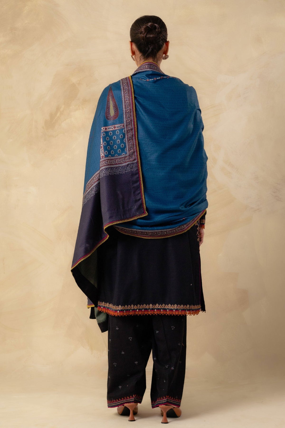 Zara shajahan 3PC Embroidered Dhanak with Printed Shawl - GA1783