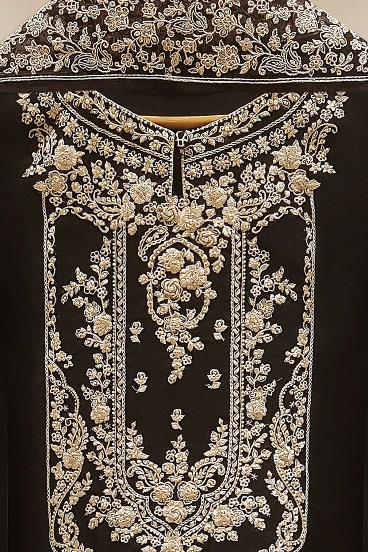 Agha Noor Heavy Embroidered 3pc with Embroidered Organza dupatta-GA1803