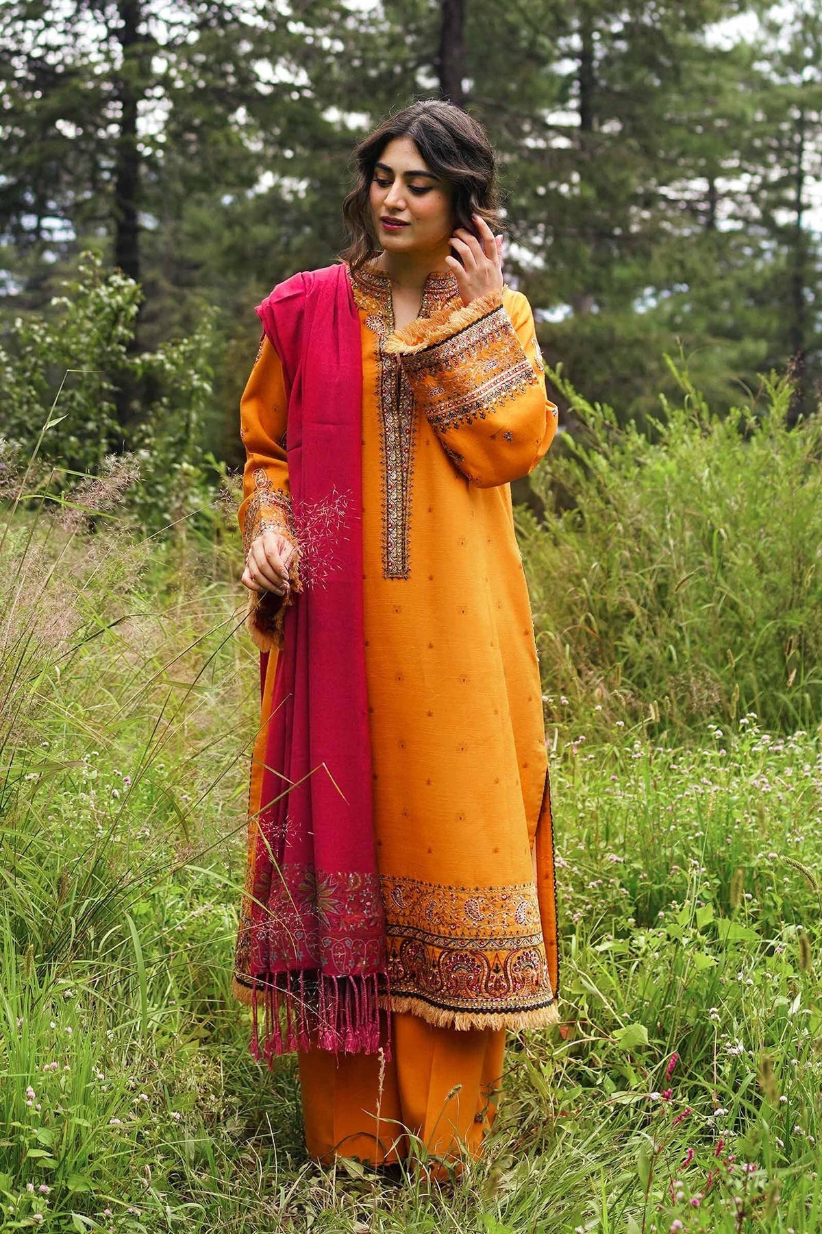 Zara Shahjahan 3PC Embroidered Linen with Printed Shawl - GA1755
