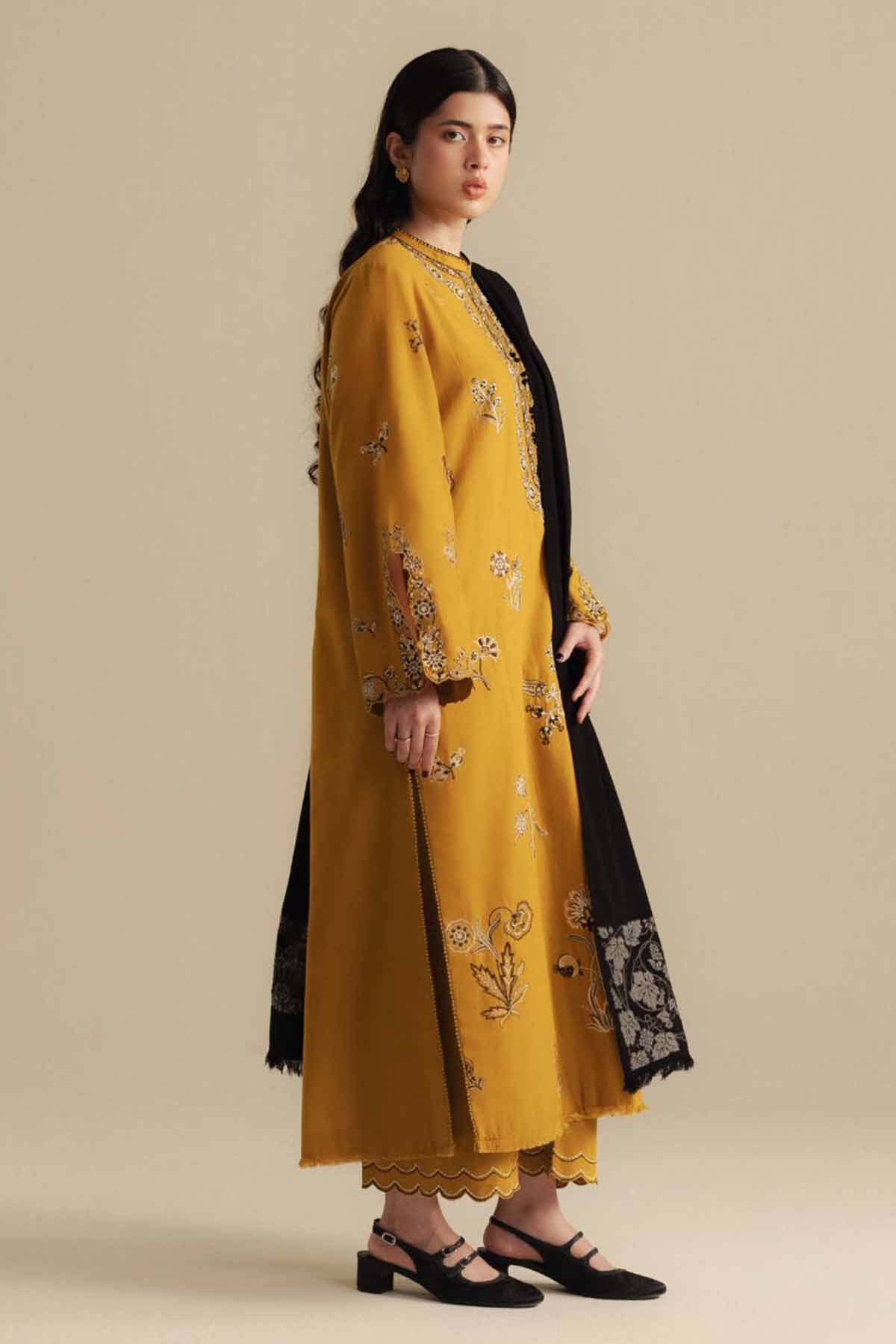 Zarashah Jahan Embroidered Dhanak 3pc with Printed Shawl- DC2118