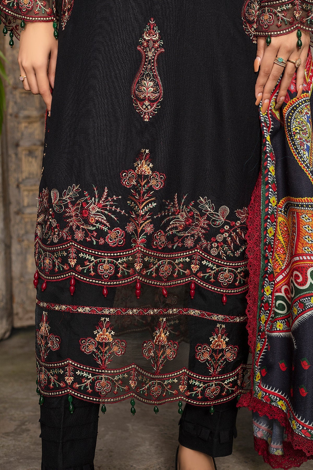 Zooj Niyosha Embroidered Dhanak 3Pc With Printed Shawal -GA1927