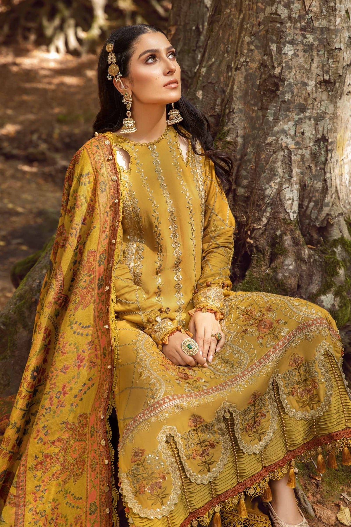 Maria b 3PC Embroidered Dhanak with Printed Shawl - GA1798