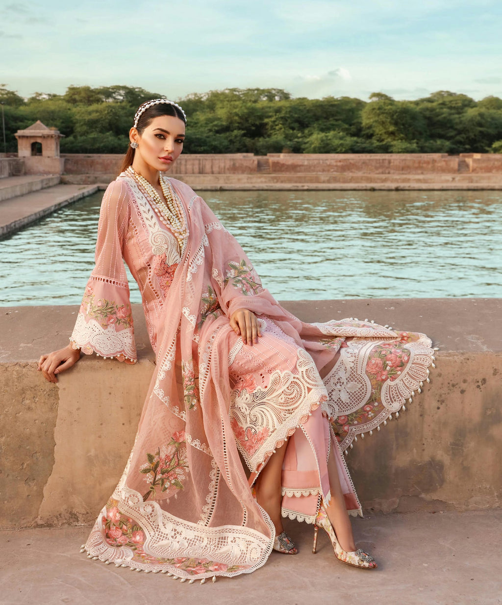 Crimson Pink 3PC Embroidered Lawn Suit with Embroidered organza Dupatta -GA102120