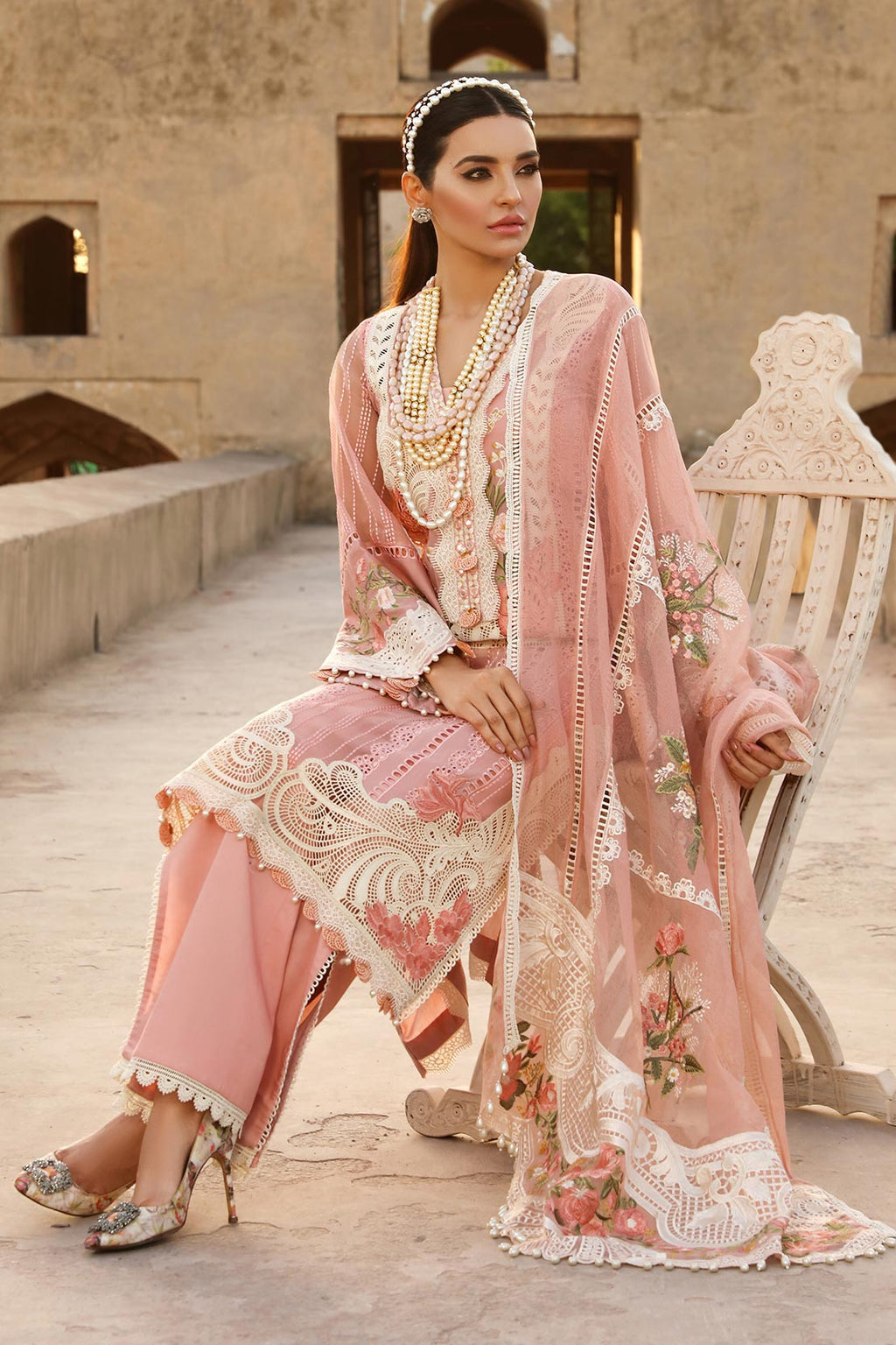 Crimson Pink 3PC Embroidered Lawn Suit with Embroidered organza Dupatta -GA102120