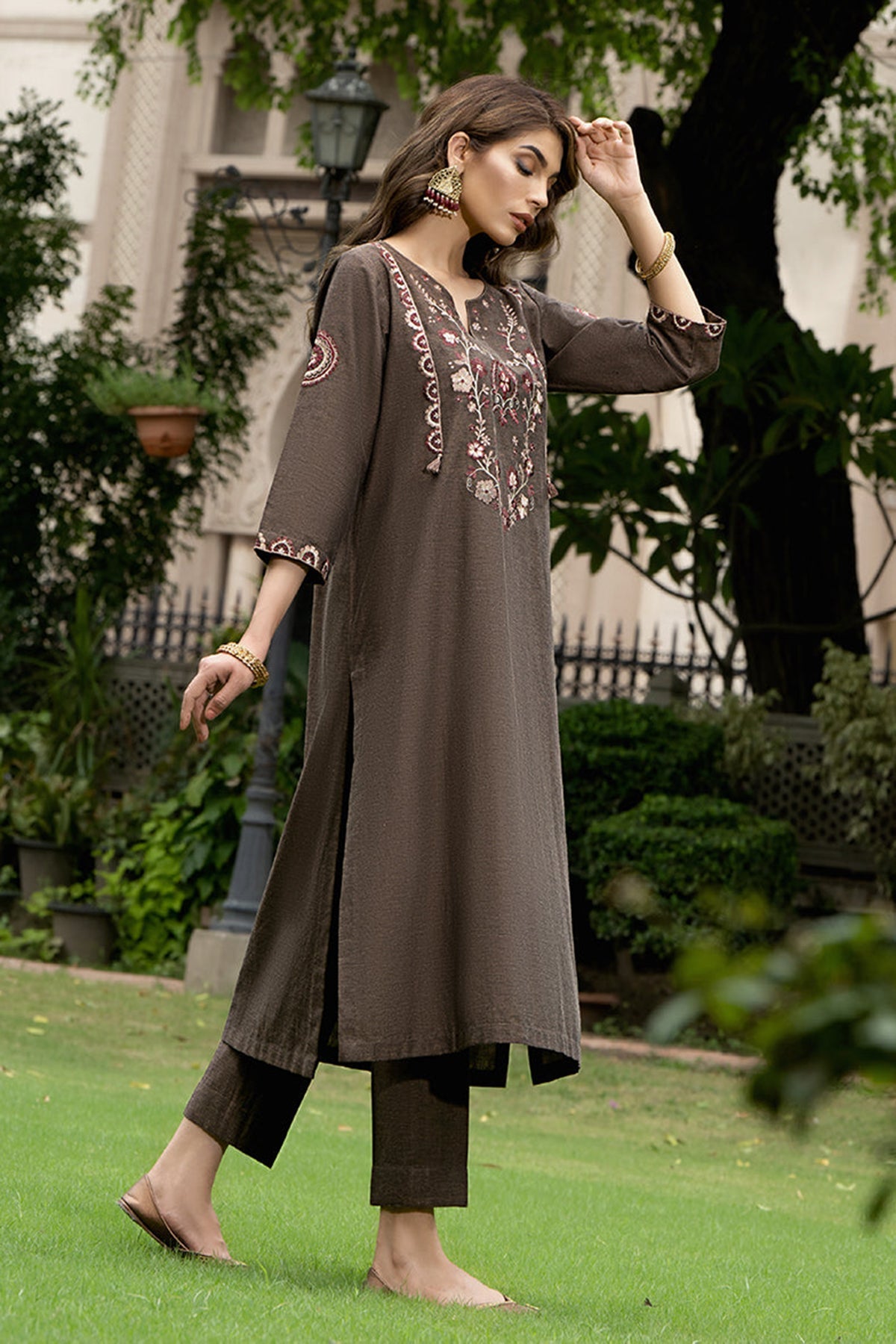 Nishat Winter 2PC Fully Embroidered Dhanak Suit -GA102193